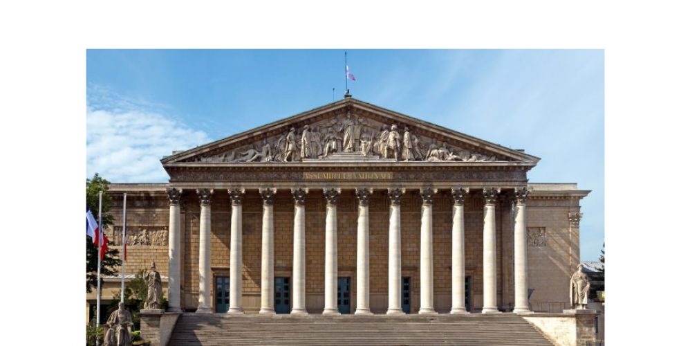 La loi Climat et résilience votée par l’Assemblée nationale : changements pour les camping-cars ?