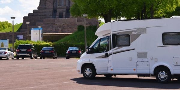 visuel Interdiction de stationner dans les communes